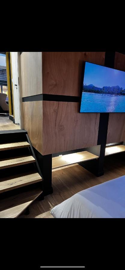 Les Suites De Stanislas Jacuzzi & Spa ナンシー エクステリア 写真
