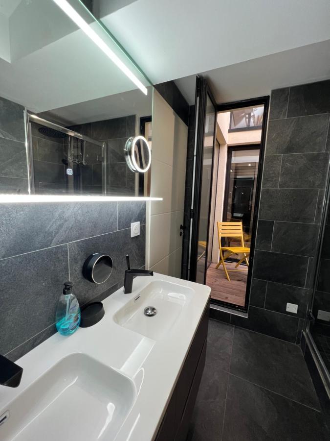 Les Suites De Stanislas Jacuzzi & Spa ナンシー エクステリア 写真